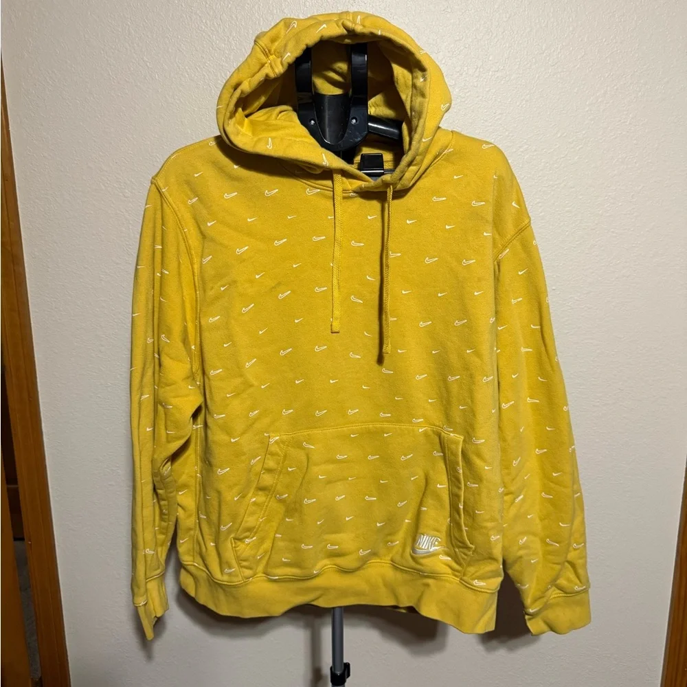 Nike‎ Yellow Hoodie for Men